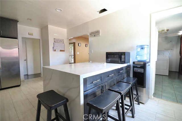 Detail Gallery Image 3 of 25 For 6591 Elmwood Rd, San Bernardino,  CA 92404 - 4 Beds | 2 Baths