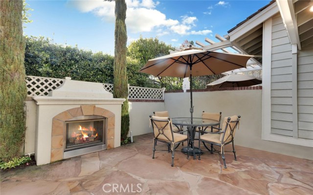 1 Tiburon Court, Manhattan Beach, California 90266, 3 Bedrooms Bedrooms, ,Residential,Sold,Tiburon,SB17005932