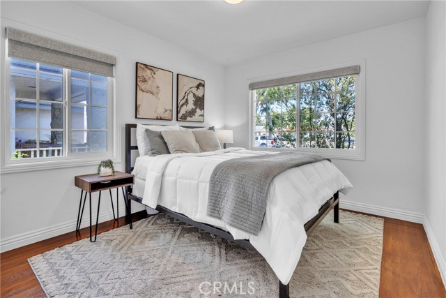 3743 N Studebaker Road, Long Beach CA: https://media.crmls.org/medias/e489e1e4-a8b1-4211-b3a5-bfc05730937a.jpg