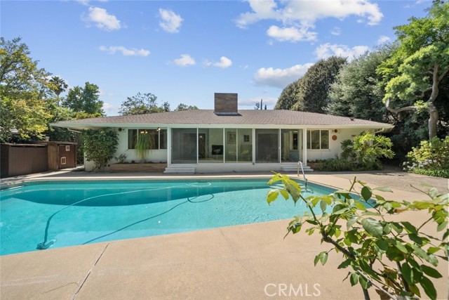 Detail Gallery Image 28 of 33 For 1530 Kenmore Rd, Pasadena,  CA 91106 - 3 Beds | 3 Baths