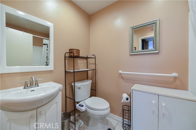 145 Stanford Court, Irvine CA: https://media.crmls.org/medias/e48a86fd-8a81-4aeb-8900-14db23bcb638.jpg