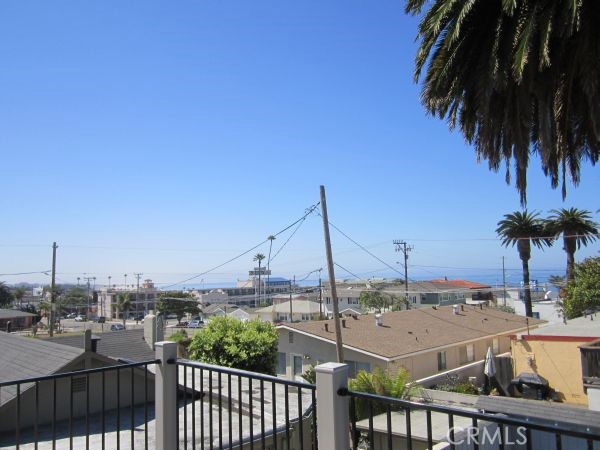 Detail Gallery Image 17 of 38 For 351 San Luis Ave, Pismo Beach,  CA 93449 - – Beds | – Baths