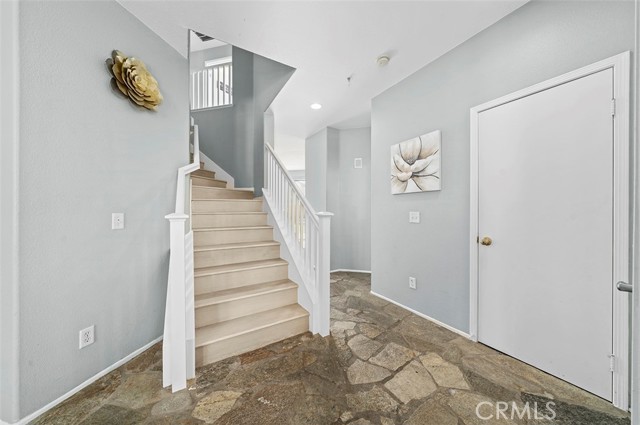 Detail Gallery Image 2 of 30 For 16861 Bellerive Pl, Fontana,  CA 92336 - 4 Beds | 2/1 Baths