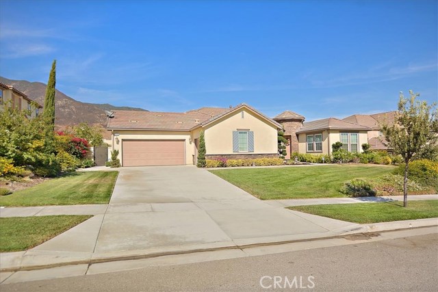 5001 Woodley Ridge Dr, Rancho Cucamonga, CA 91739