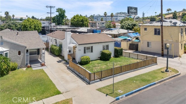 2912 Covina Street, Los Angeles CA: https://media.crmls.org/medias/e48c55b5-be03-4edd-b25e-371dfe9cf7d2.jpg