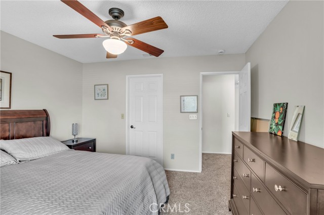 37581 Oak Mesa Drive, Yucaipa CA: https://media.crmls.org/medias/e48c5f04-5ebd-4943-bb48-3e4885db017f.jpg
