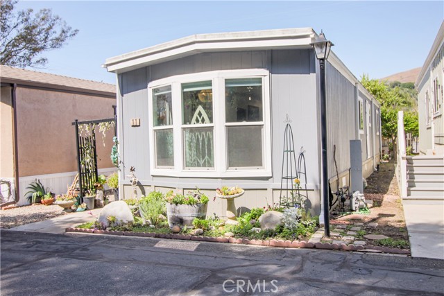 Front Image Thumbnail for CRSR26105871