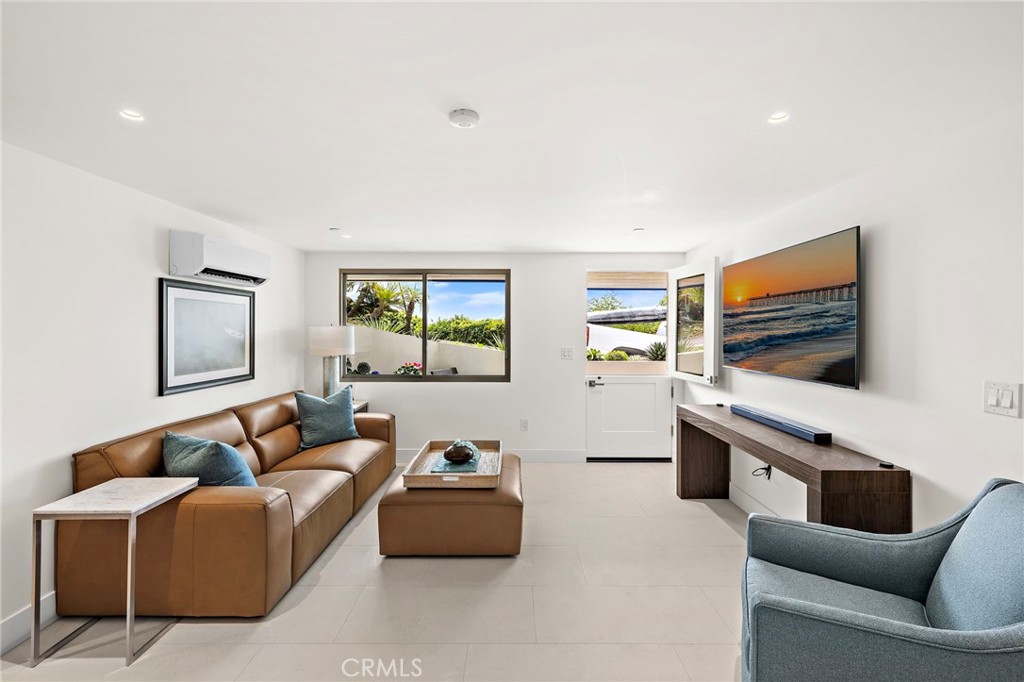 E48cae90 3ec7 4c9b 881a Bb2c5a34e4ba