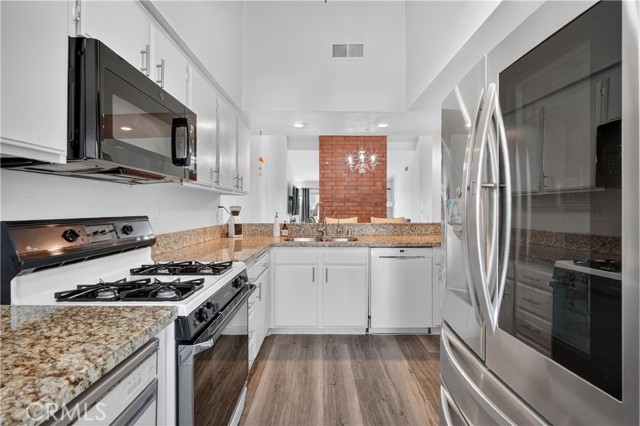 1616 Aspen Village photo 13