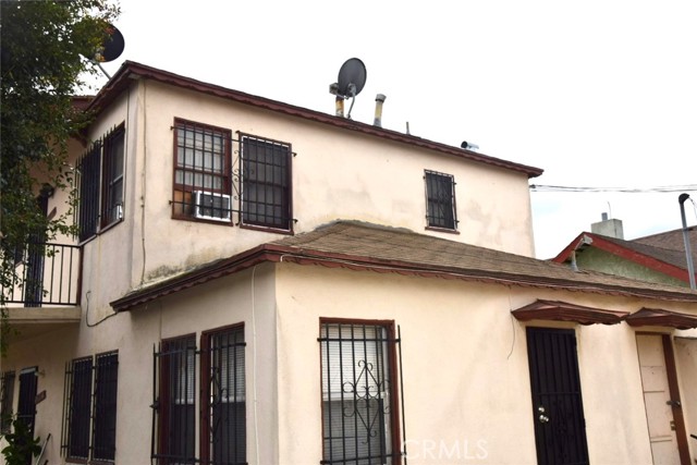 Detail Gallery Image 5 of 16 For 1945 W Vernon, Los Angeles,  CA 90062 - 5 Beds | 4 Baths