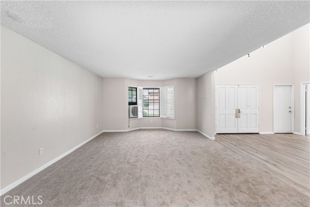 3046 W Avenue J4, Lancaster CA: https://media.crmls.org/medias/e48d919f-85df-402d-a0a6-f728ace9c846.jpg