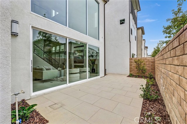 1155 Poppy Court, Montebello CA: https://media.crmls.org/medias/e48da2da-8858-4f80-9b03-d71e4a6e9836.jpg