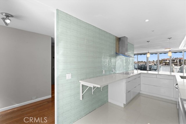 Detail Gallery Image 9 of 38 For 4053 Aladdin Dr, Huntington Beach,  CA 92649 - 3 Beds | 2/1 Baths