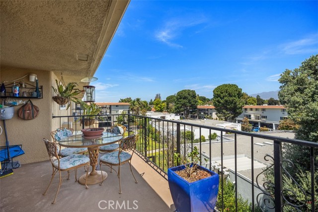 Detail Gallery Image 8 of 52 For 2388 via Mariposa West 3h,  Laguna Woods,  CA 92637 - 3 Beds | 2 Baths