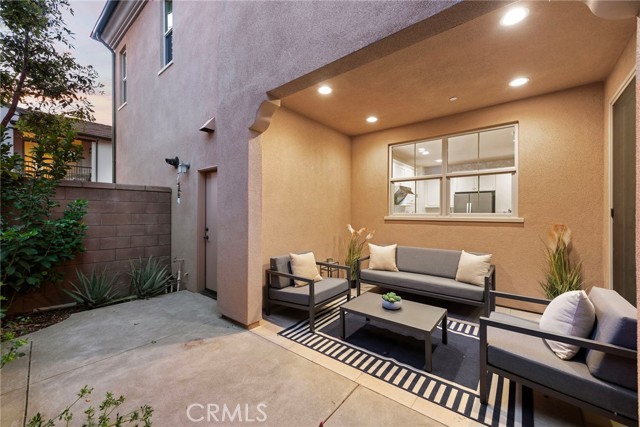 Detail Gallery Image 26 of 45 For 111 Henson, Irvine,  CA 92620 - 4 Beds | 3 Baths