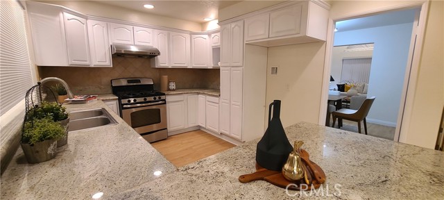 Detail Gallery Image 13 of 27 For 5613 N Charlotte Ave, San Gabriel,  CA 91776 - 4 Beds | 3 Baths