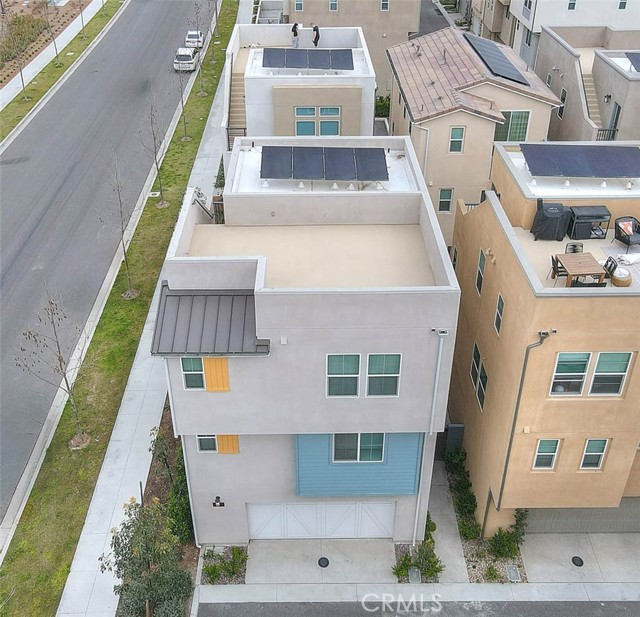 6 Crown Point Drive, Rancho Mission Viejo CA: https://media.crmls.org/medias/e491d1ee-cf2c-4e99-a47c-395993ab83c6.jpg