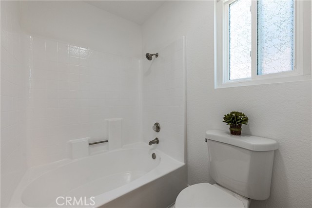 Detail Gallery Image 30 of 49 For 14791 Mountain High Dr, Fontana,  CA 92337 - 4 Beds | 2/1 Baths