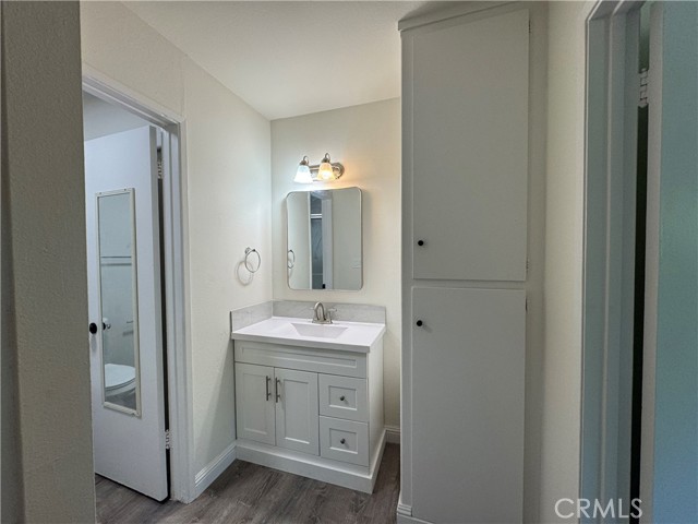 Detail Gallery Image 14 of 27 For 486 N Oak St, Orange,  CA 92867 - 2 Beds | 1 Baths