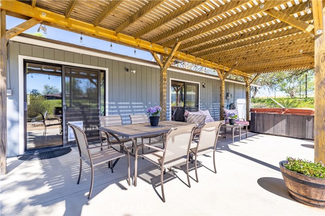 Detail Gallery Image 27 of 44 For 7435 Iverson, Paso Robles,  CA 93446 - 3 Beds | 2 Baths