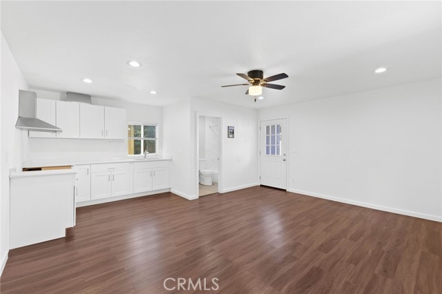 Detail Gallery Image 27 of 42 For 1410 S Olive, Santa Ana,  CA 92707 - 2 Beds | 1 Baths