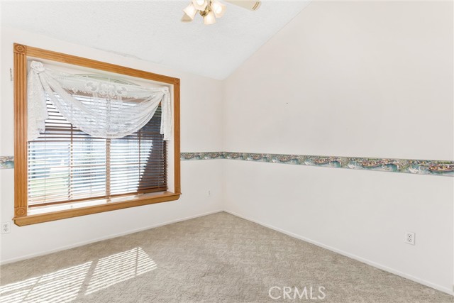 Detail Gallery Image 17 of 48 For 370 Rogers Ct, Calimesa,  CA 92320 - 4 Beds | 2 Baths