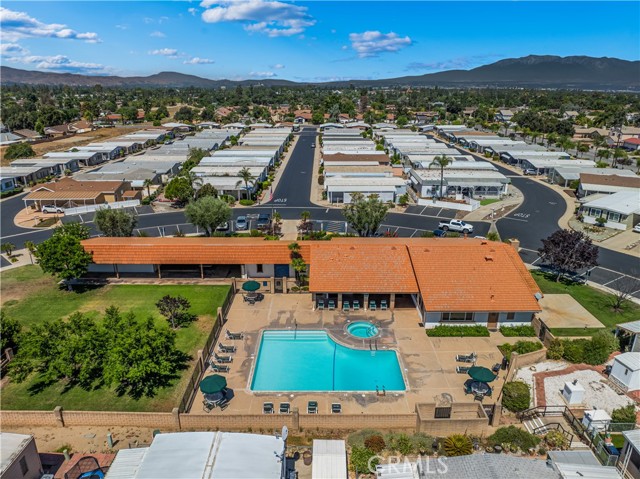 626 N Dearborn, Redlands CA: https://media.crmls.org/medias/e49483f8-7046-4ed6-9e11-aa8bcfca8d4f.jpg