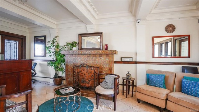 Detail Gallery Image 18 of 20 For 4125 S Figueroa St #202,  Los Angeles,  CA 90037 - 1 Beds | 1 Baths