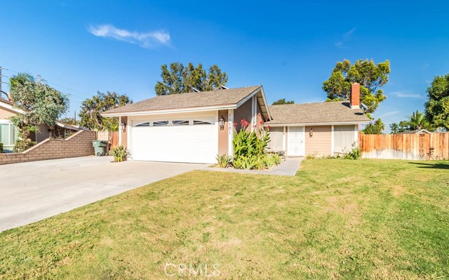 11101 Greenhurst Dr, Riverside, CA 92505