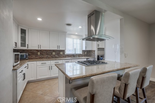 824 S Dune Street, Anaheim CA: https://media.crmls.org/medias/e4967821-2324-4e5f-9f08-0b3939064465.jpg