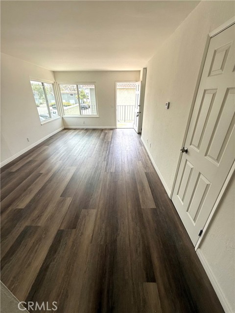 23017 Via Pimiento, Mission Viejo CA: https://media.crmls.org/medias/e4971e4f-5e8e-4acc-b332-bca1124ed668.jpg