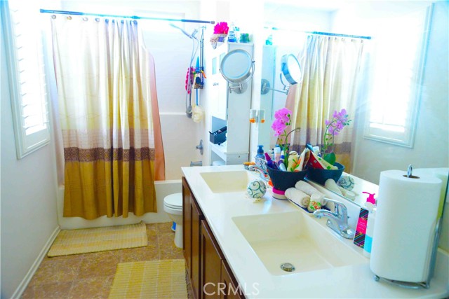 Detail Gallery Image 17 of 36 For 37475 Gallery Ln, Beaumont,  CA 92223 - 4 Beds | 3 Baths