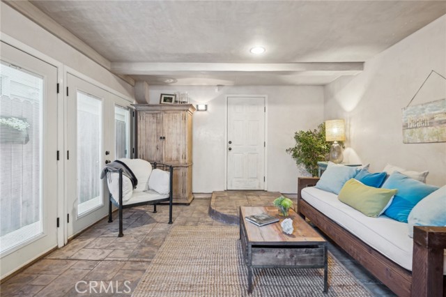 Detail Gallery Image 12 of 29 For 610 Marigold Ave, Corona Del Mar,  CA 92625 - 3 Beds | 3/1 Baths