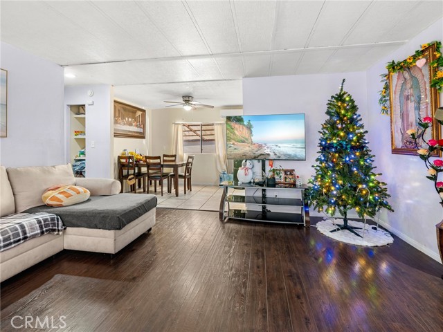 Detail Gallery Image 4 of 23 For 1000 Windy Pass #97,  Barstow,  CA 92311 - 3 Beds | 2 Baths