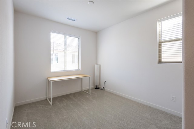 Detail Gallery Image 10 of 20 For 2640 Sprout #104,  Corona,  CA 92883 - 3 Beds | 2/1 Baths