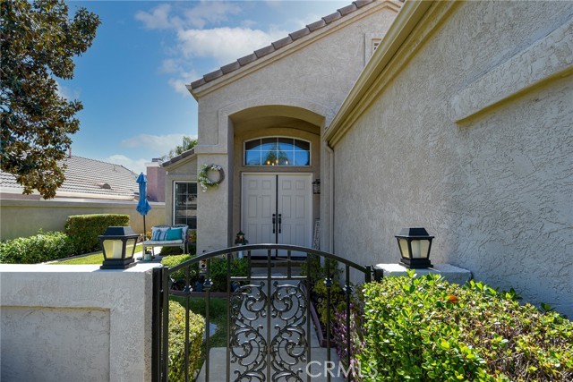 23898 Via Pamilla, Murrieta CA: https://media.crmls.org/medias/e49f0932-7d20-4dff-a2da-d144a00ca572.jpg
