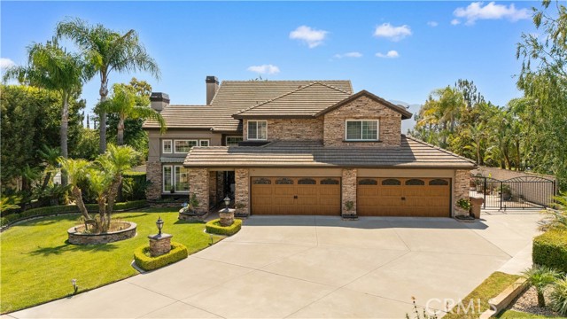 27025 Glaramara Lane, Yorba Linda CA: https://media.crmls.org/medias/e4a03914-3518-4e50-b5db-009fd7b291c8.jpg