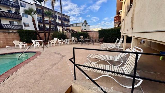 Detail Gallery Image 41 of 44 For 5339 Newcastle Ave #109,  Encino,  CA 91316 - 2 Beds | 2 Baths