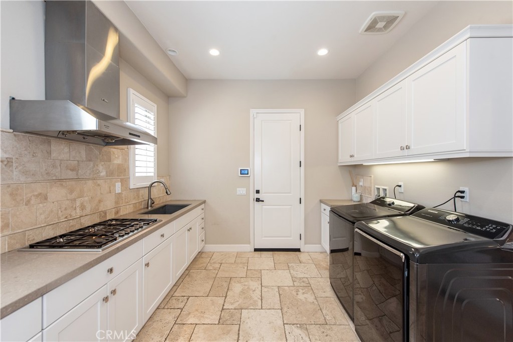 E4a11b57 93d1 49be 9fc1 109581bcf2c1