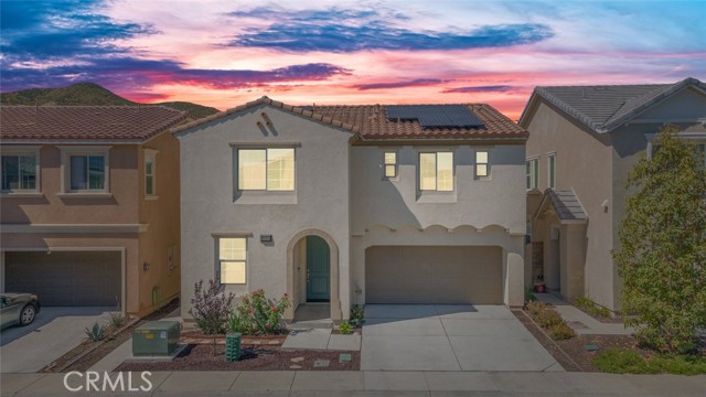 Detail Gallery Image 1 of 45 For 24263 Lilac Ln, Lake Elsinore,  CA 92532 - 4 Beds | 2/1 Baths