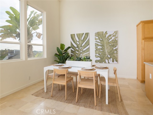 502 Rosecrans Avenue, Manhattan Beach, California 90266, 2 Bedrooms Bedrooms, ,2 BathroomsBathrooms,Residential,Sold,Rosecrans,SB23227735