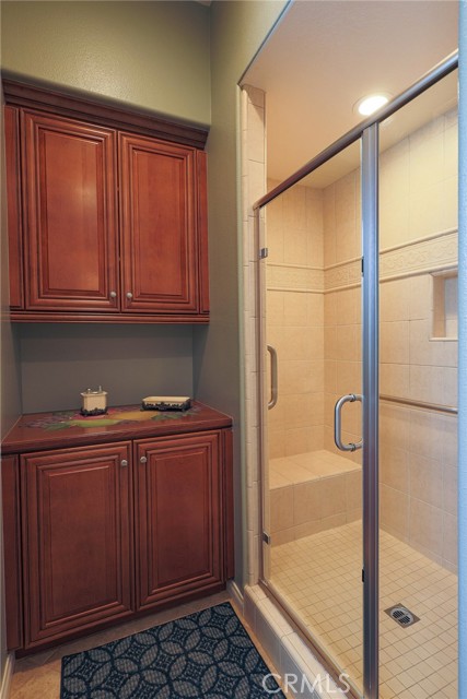 Detail Gallery Image 18 of 30 For 12697 Twin Peak Ct, Riverside,  CA 92503 - 4 Beds | 3 Baths