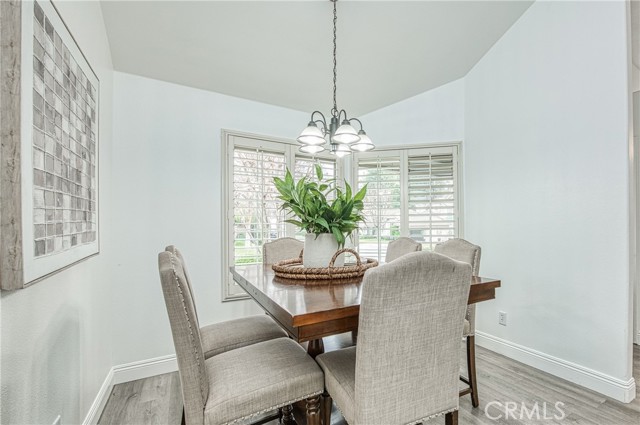 Detail Gallery Image 6 of 25 For 9225 N Bramwell St, Fresno,  CA 93720 - 3 Beds | 2 Baths