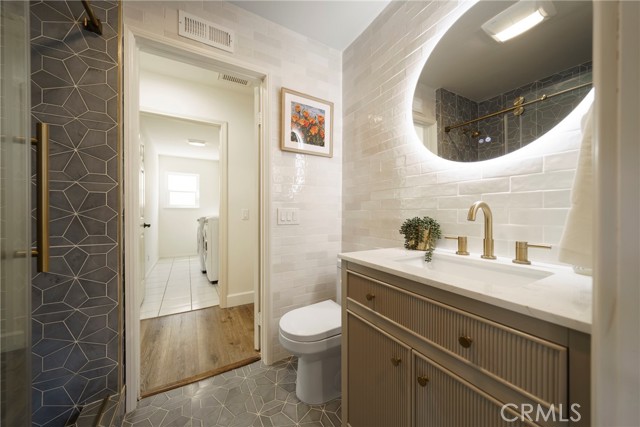 2902 Easton Place, Rowland Heights CA: https://media.crmls.org/medias/e4a5d29b-528c-4f52-aab8-c609471f8ff2.jpg