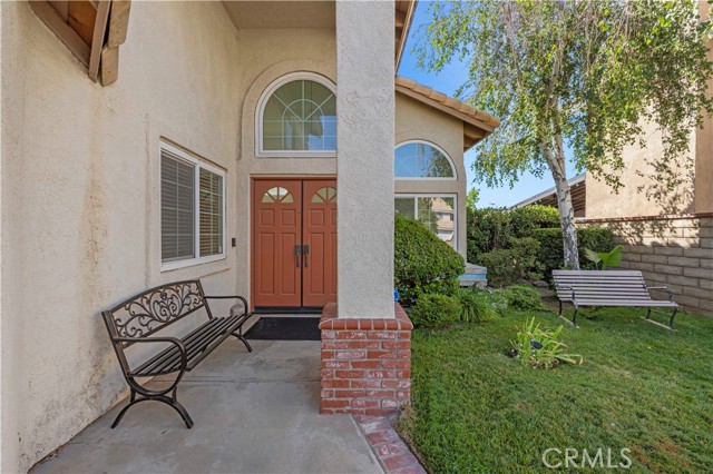 27668 Lonestar Place, Castaic CA: https://media.crmls.org/medias/e4a60685-1037-474b-a3c7-ba58f0131d48.jpg