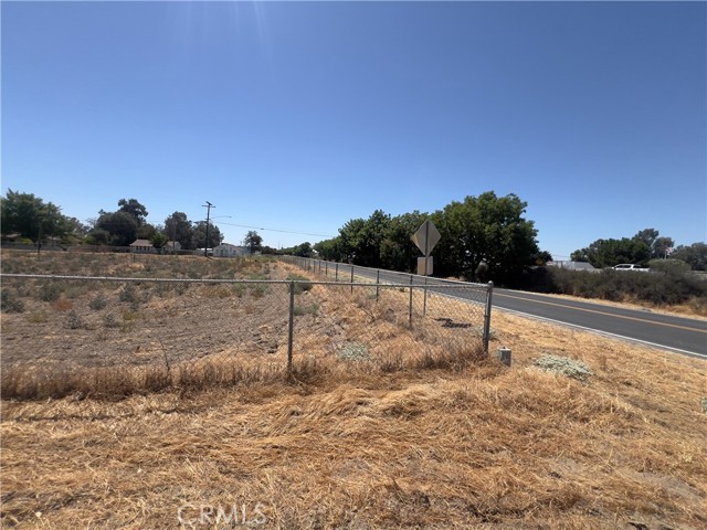 Detail Gallery Image 2 of 8 For 1 E 3rd St, Hanford,  CA 93230 - – Beds | – Baths