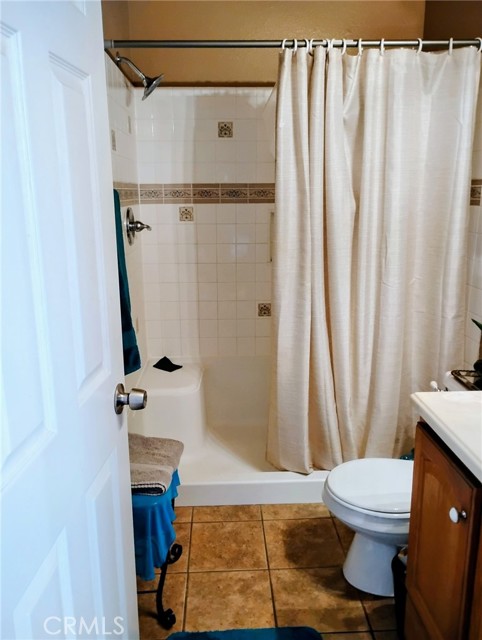 Detail Gallery Image 12 of 14 For 6300 Ringwood St, Bakersfield,  CA 93313 - 3 Beds | 2 Baths