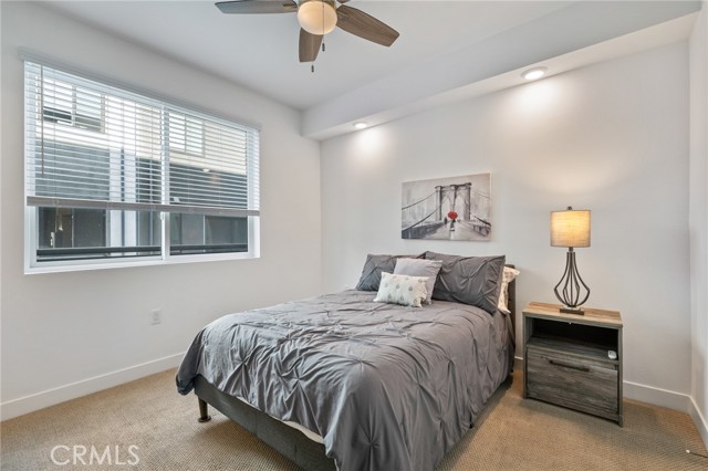 Detail Gallery Image 11 of 31 For 277 Dockside Ln, San Pedro,  CA 90731 - 3 Beds | 3/1 Baths