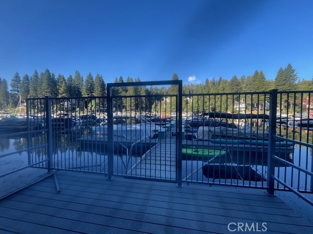 Detail Gallery Image 27 of 43 For 27821 Peninsula Dr. #330, Lake Arrowhead,  CA 92352 - 4 Beds | 2 Baths