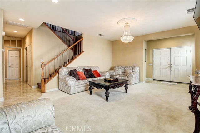 Detail Gallery Image 5 of 38 For 25960 Corte Antigua, Moreno Valley,  CA 92551 - 6 Beds | 3 Baths